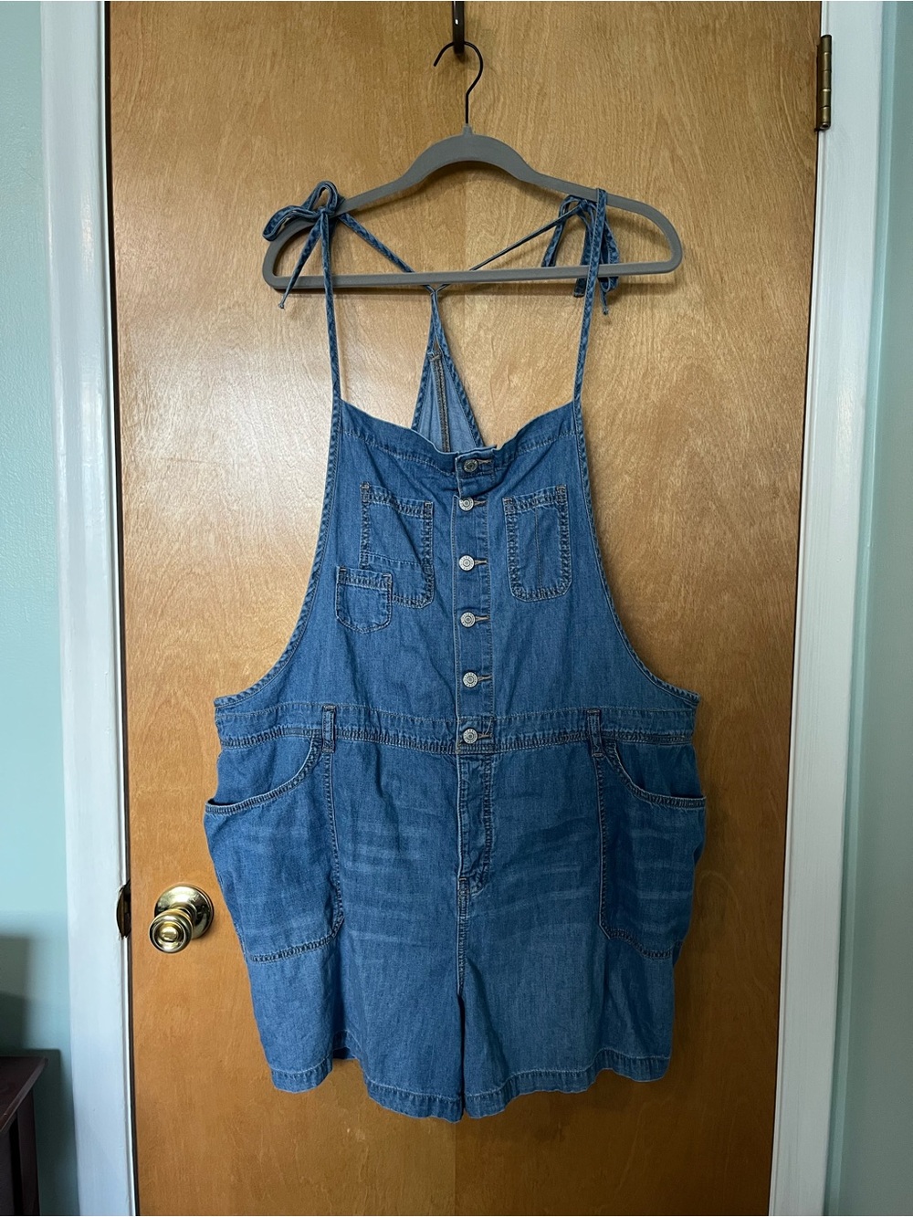 Torrid Women’s Plus-Size Blue Denim Short Overalls | Size 24